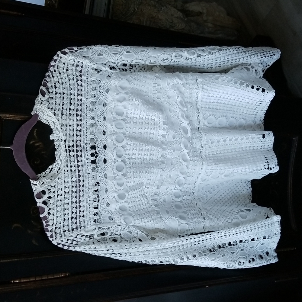 White Eyelet Crochet Top Size XL